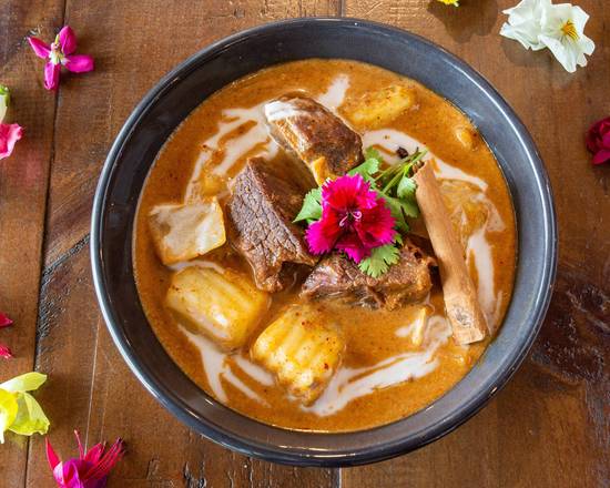 Chunky Beef  Massaman curry