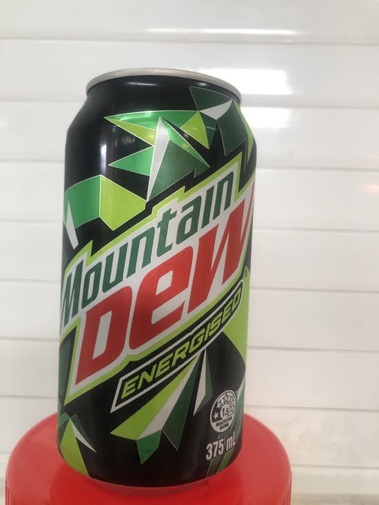 Mountain Dew can 375 ml