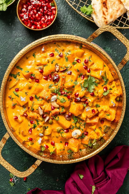 Navratan Korma (V)🥦🍍🥘