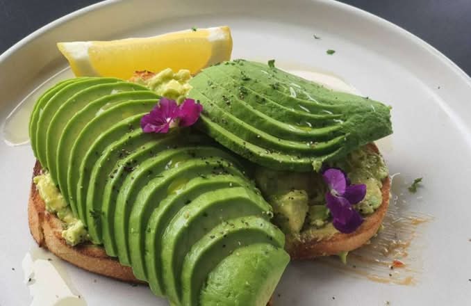 GF AVOCADO'S LOVER ON TOAST