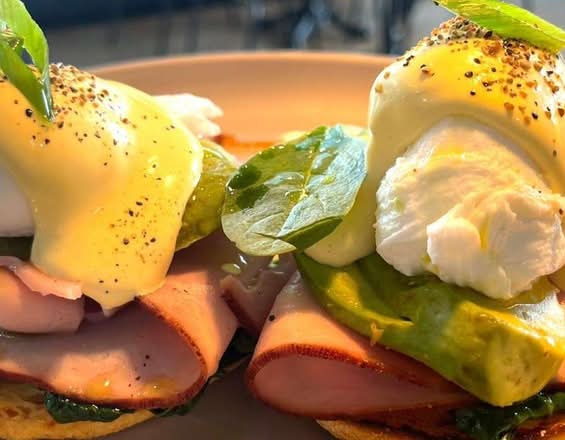 GF EGG BENEDICT HAM