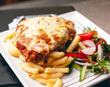 Classic Chicken Parmigiana