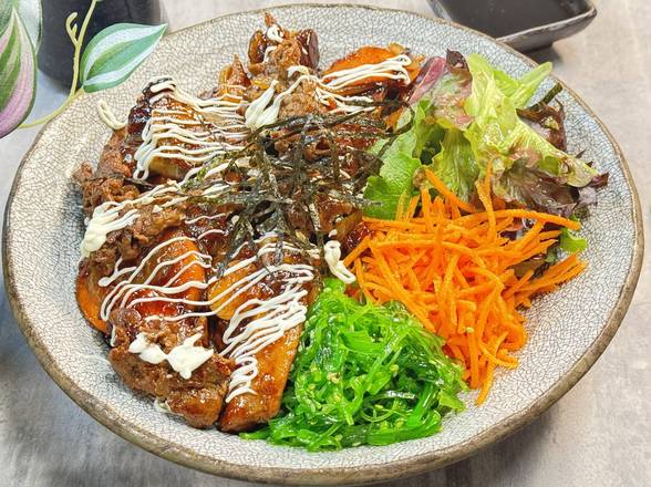 Teriyaki beef rice bowl