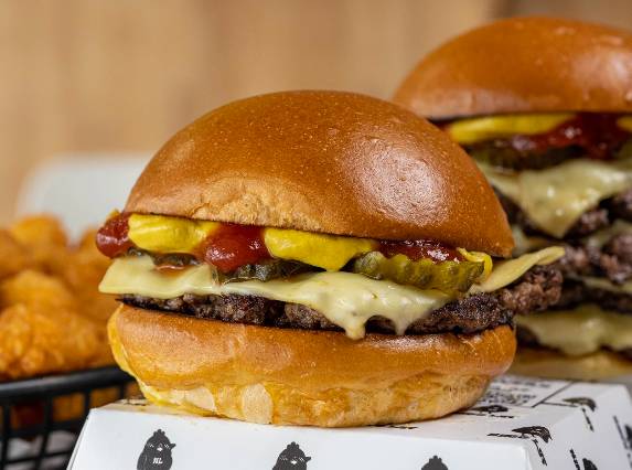 Classic Cheese Burger