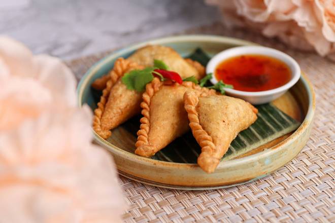 Chicken Curry Puff