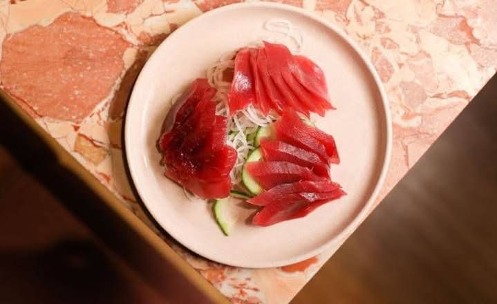 Tuna Sashimi (A) | 6 Pieces