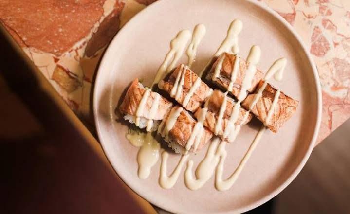 Fuji Sushi Roll