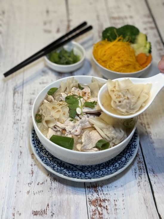 Wonton Noodle Soup