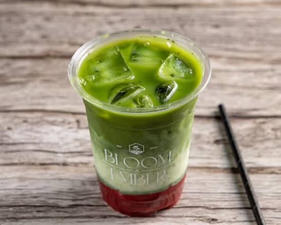 Iced strawberry matcha
