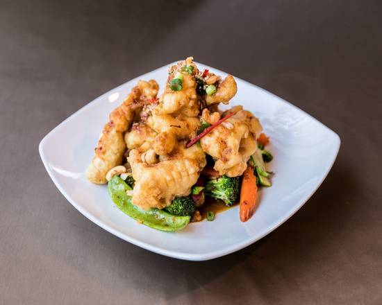 Crispy Chicken with Cashew Nuts