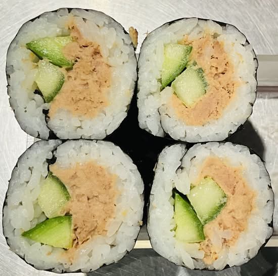 Tuna Cucumber Roll