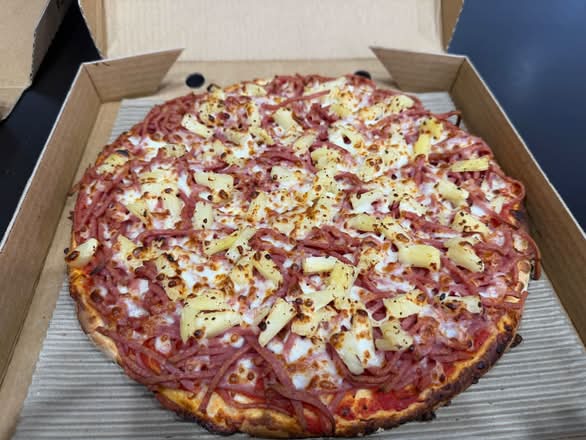 Hawaiian Pizza