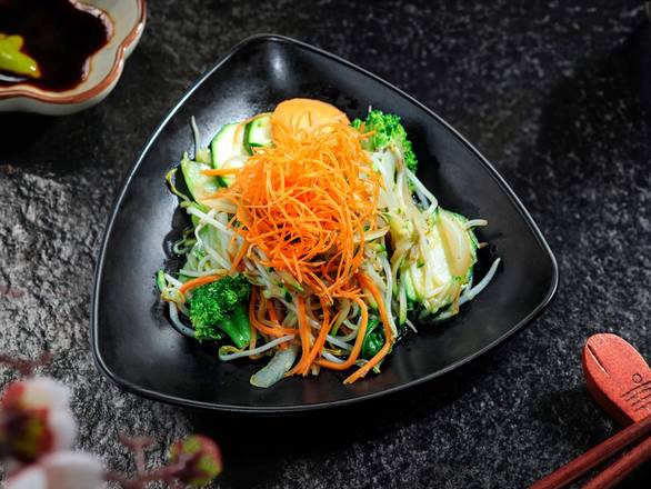 Vegetable with Garlic Sauce