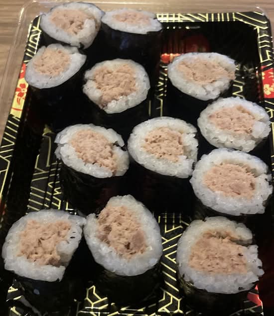 Baby Tuna Roll