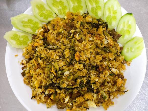 Beef and Pickled Cabbage Fried Rice ( Cơm Chiên Dưa Bò)