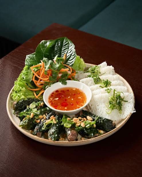 Bánh Hỏi with Grilled Betel Leaf Beef ( Bánh Hỏi Bò Lá Lốt)