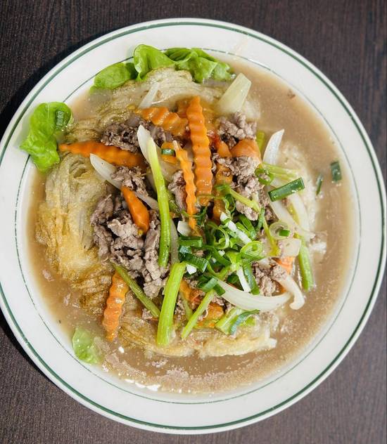 Stir Fried Beef With Deep Fried Noodle ( Áp chảo bò khô)