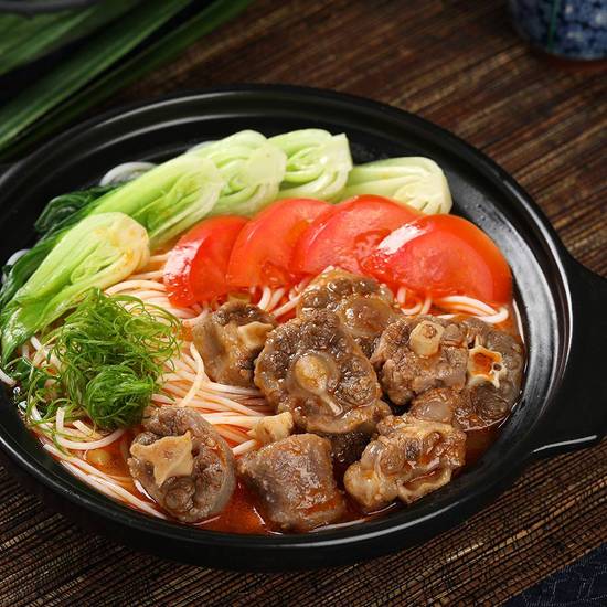 Oxtail and Tomato Soup