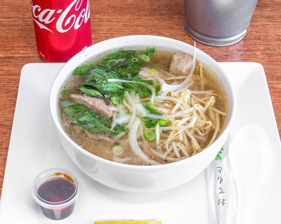 Vietnamese Beef Noodle Soup
