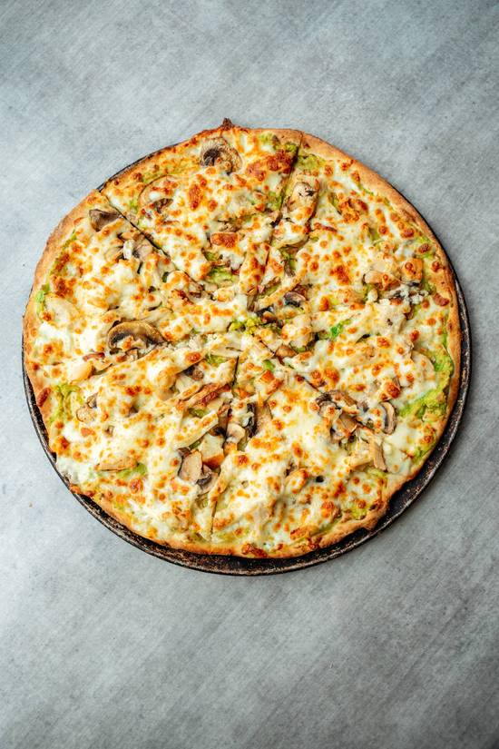 Chicken & Avocado Pizza