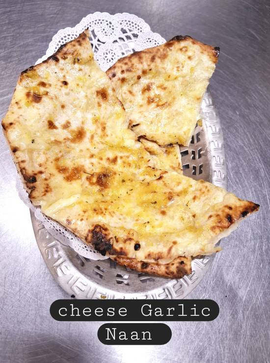 Cheese Garlic Naan