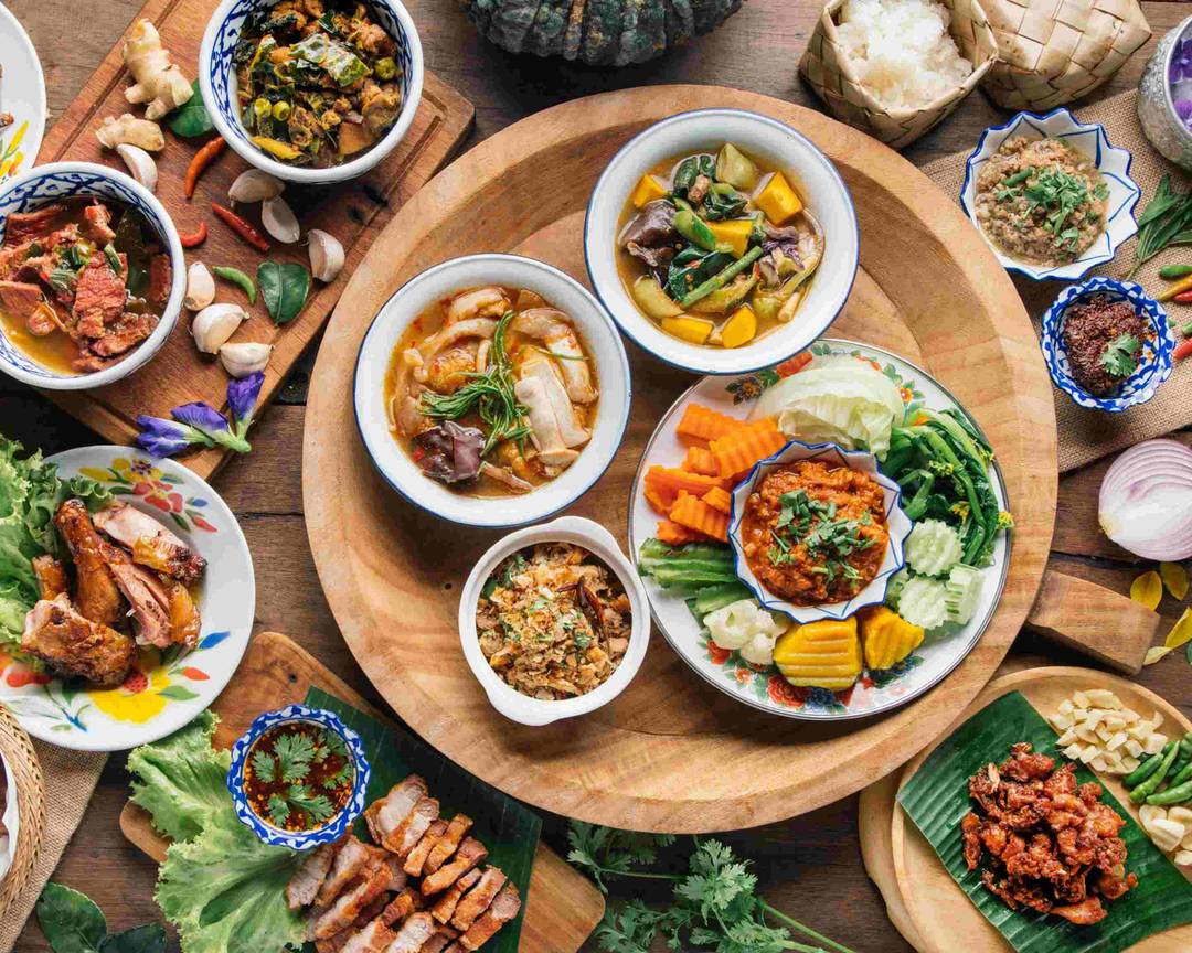 Red Basil Thai Cuisine cover
