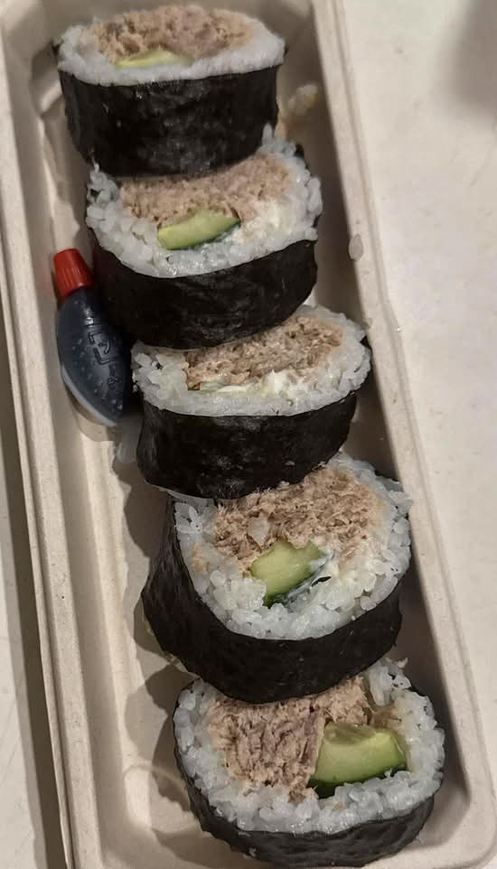 Tuna Sushi 5 Pieces