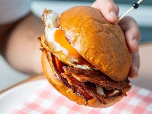Bacon & Egg roll