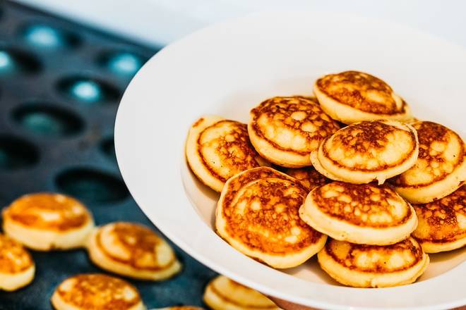 Serve of 12 Little Pancakes