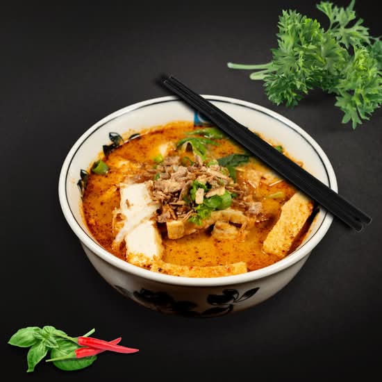 Laksa Noodle Soup - Southeast Asian Delight