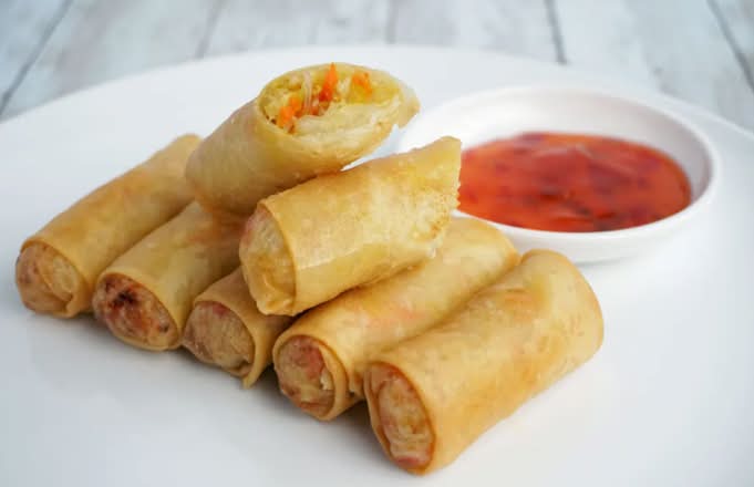 Vegetarian Spring Rolls (4pcs)