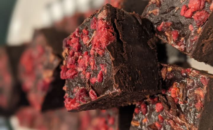 Raspberry Brownie Bite