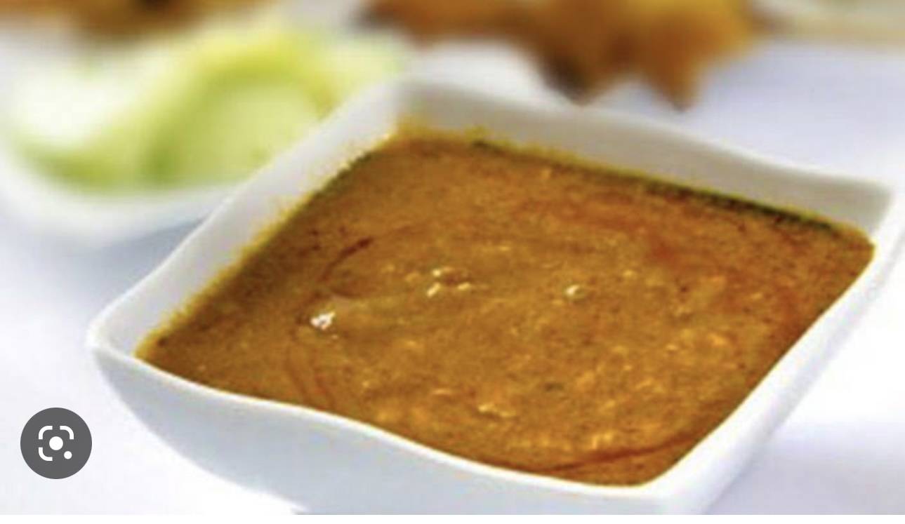 Homemade peanut sauce