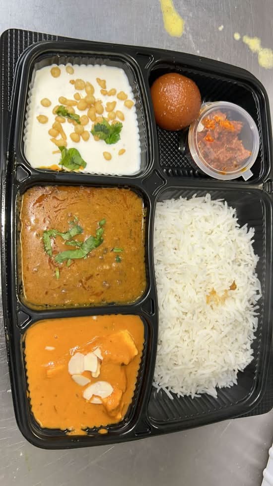 Regular Veg Thali