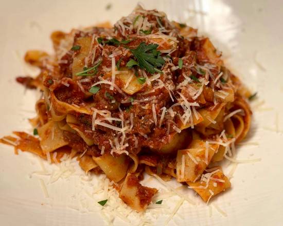 Fettuccine Bolognese