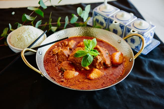 Curry Chicken Malaysia Style