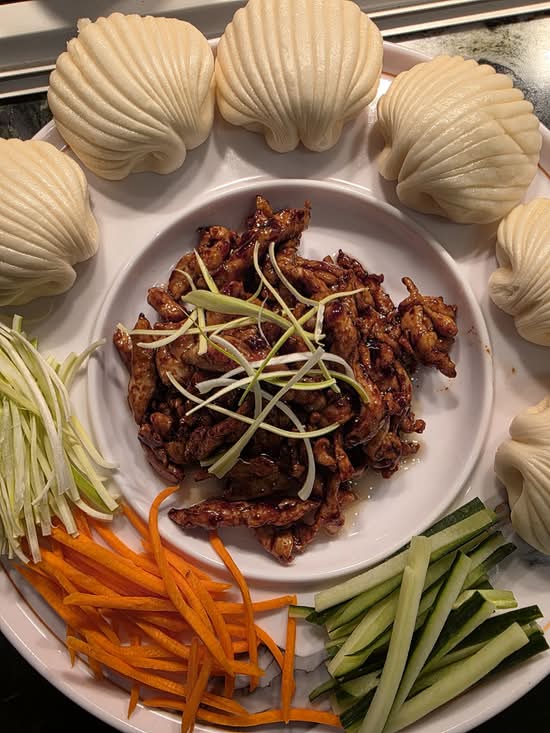 Shredded Chicken with Peking Sauce