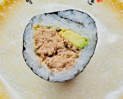 Cooked Tuna& Avocado Hand roll