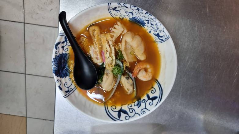 Spicy Seafood Ramen