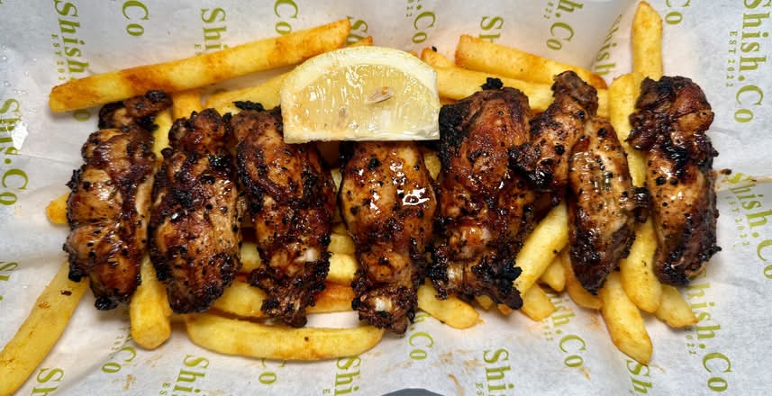 Chicken ribs & chips