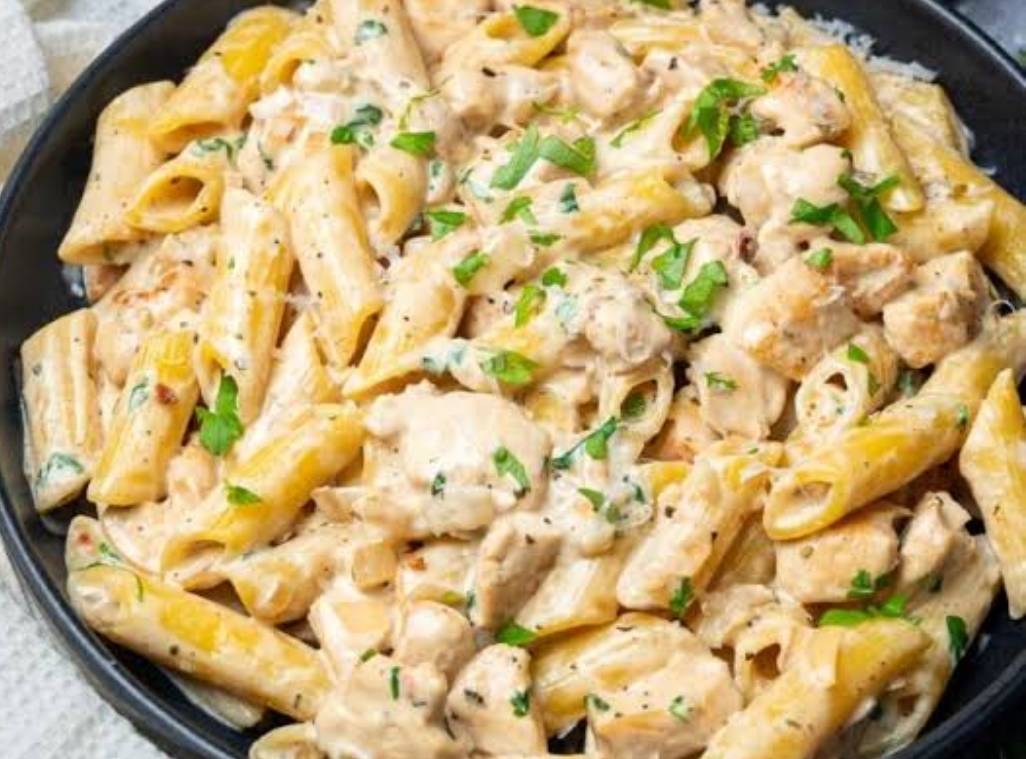 Lunch Chicken pasta