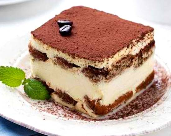 Tiramisu Cake
