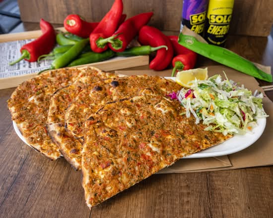 Lahmacun Pide