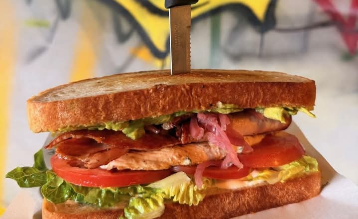 Chicken Deluxe BLT