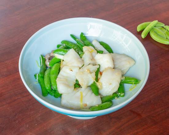Stir Fry Coral Trout Fillet with Sugar Snap Peas