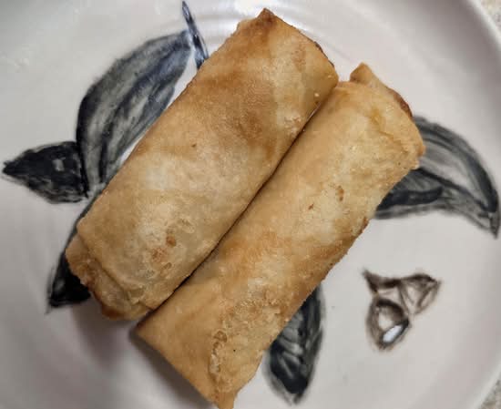 Deep-Fried Vegetable Spring Rolls