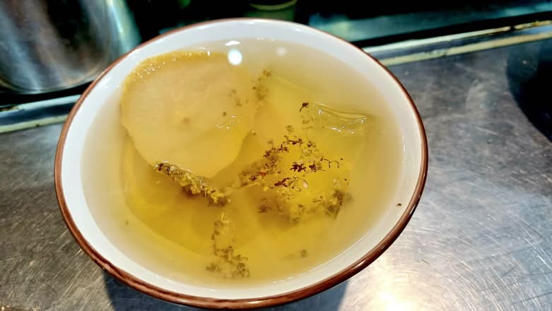 Peach Resin and Red Date with Pear Tea (Hot)