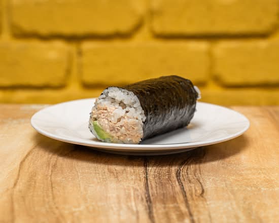 Tuna and Avocado Sushi Roll