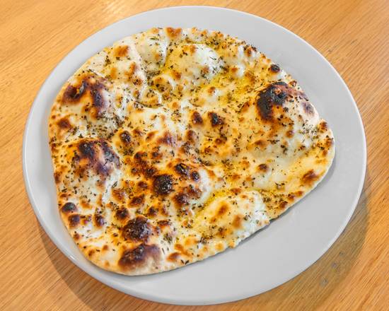 Cheesy Garlic Naan