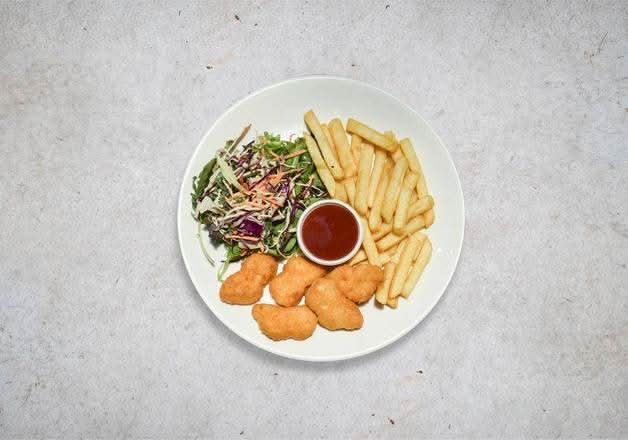 Kids Chicken Nuggets and Chips